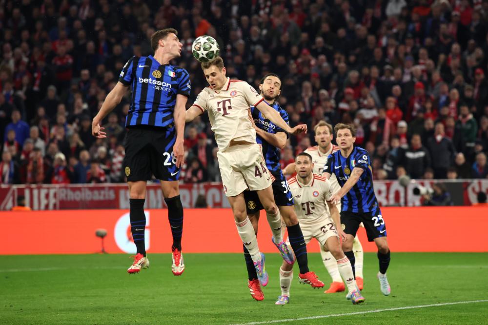 她在比赛中 她在比赛中