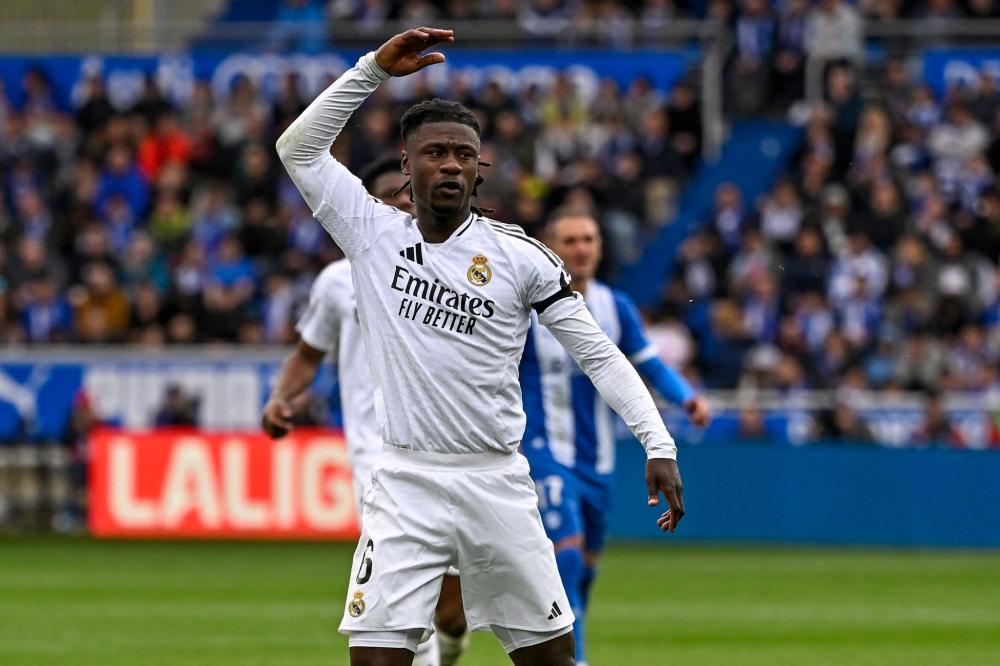 的转会费完 的转会费完